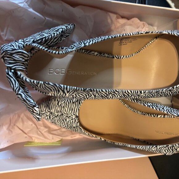 BCBGeneration heels feature a striking black-and-white zebra print - Picture 3 of 4